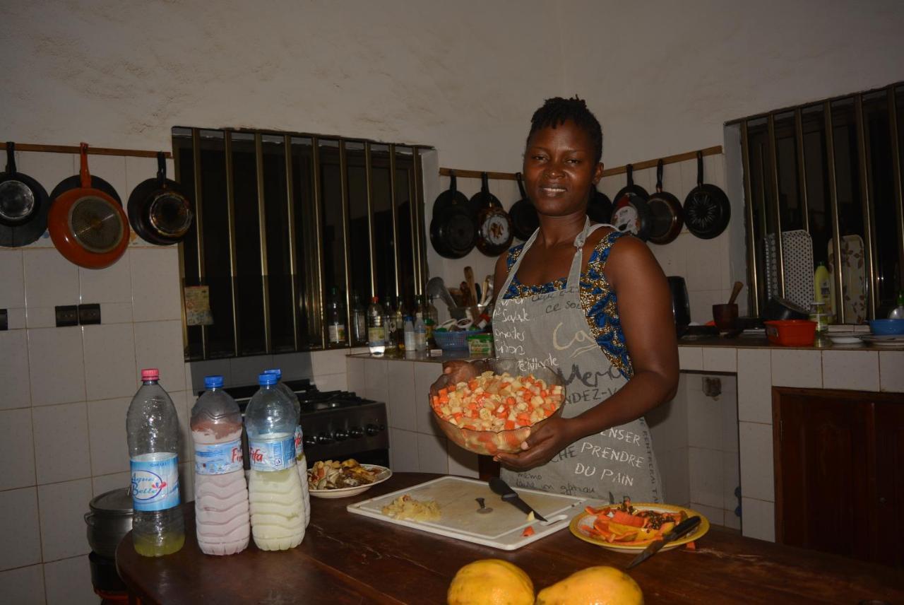 Abomey Chez Sabine Bed & Breakfast エクステリア 写真